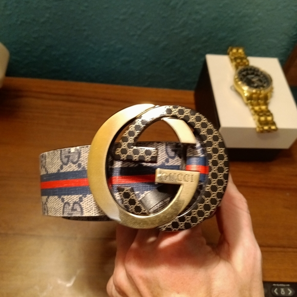 Gucci Men's Belt Carbon Fiber/Gold GG - Picture 1 of 4